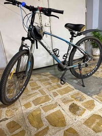 ايطالي • المنيوم • وزن خفيف