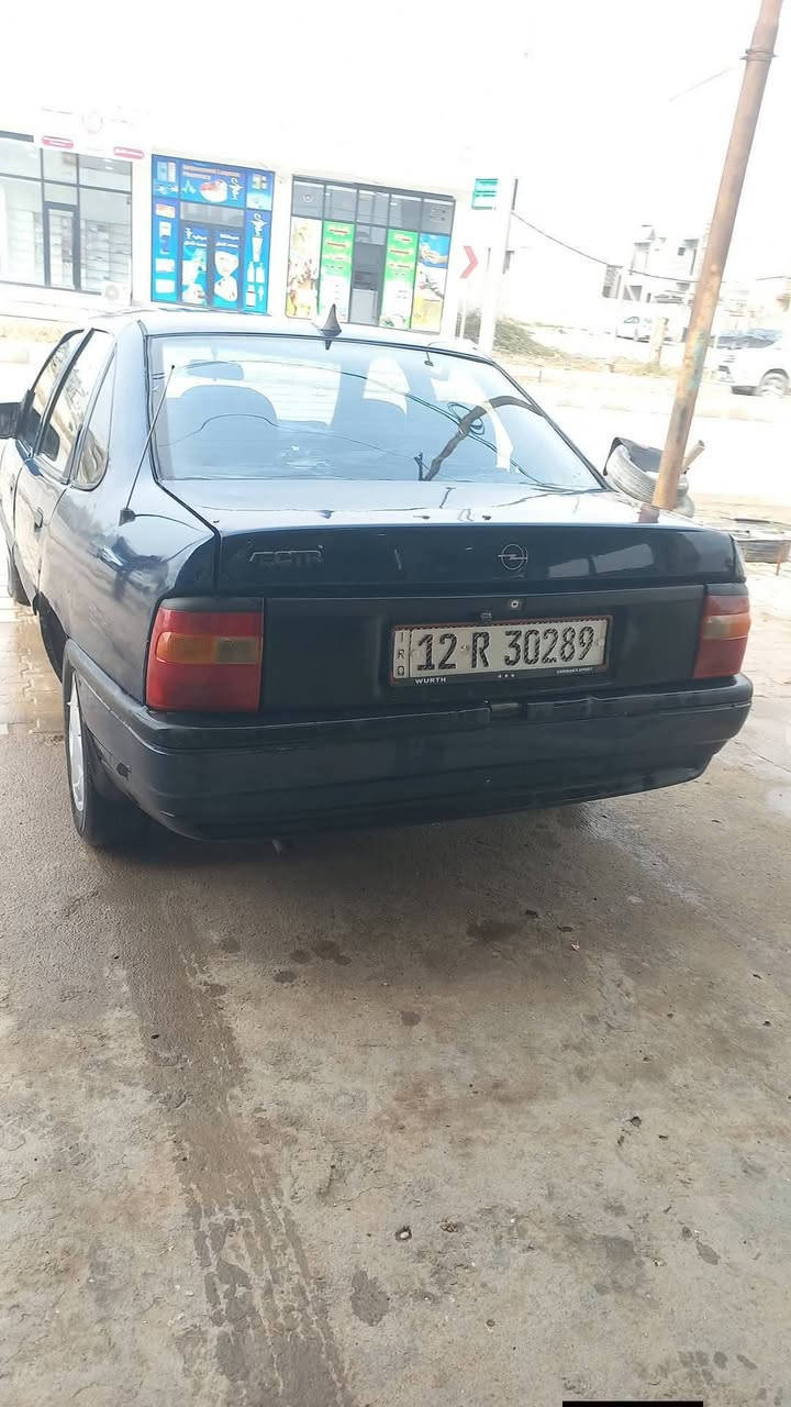 اوبل فيكترا موديل 92 كير توماتيك محرك 20 كير بيها مشكله مرات ما تبدل سيارة هزة سنوية جديدة سنوية بأسمي اني صاحبها تخم تايرات جديدة سيارة سلايت
مكانها قضاء شيخان سعرها 35 بيها مجال 
هذا رقم تلفوني ***********
