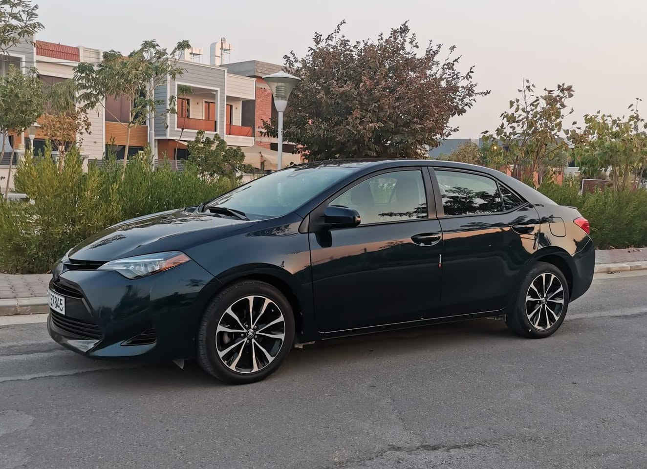 سلام عليكم
كورلا موديل  2018 LE
وارد امريكي 
ماشيه 85 ميل 
سياره رقم اربيل الجديد 
سياره بدون ضربه السونار موجود بالمنشور 
السياره بيهه السقف شويه جارده 
 والصور موجود
تخم تايرات صار شهر  شاده 
السعر 145 $  
مكاني خانقين ديالى 
رقم هاتف 
***********
