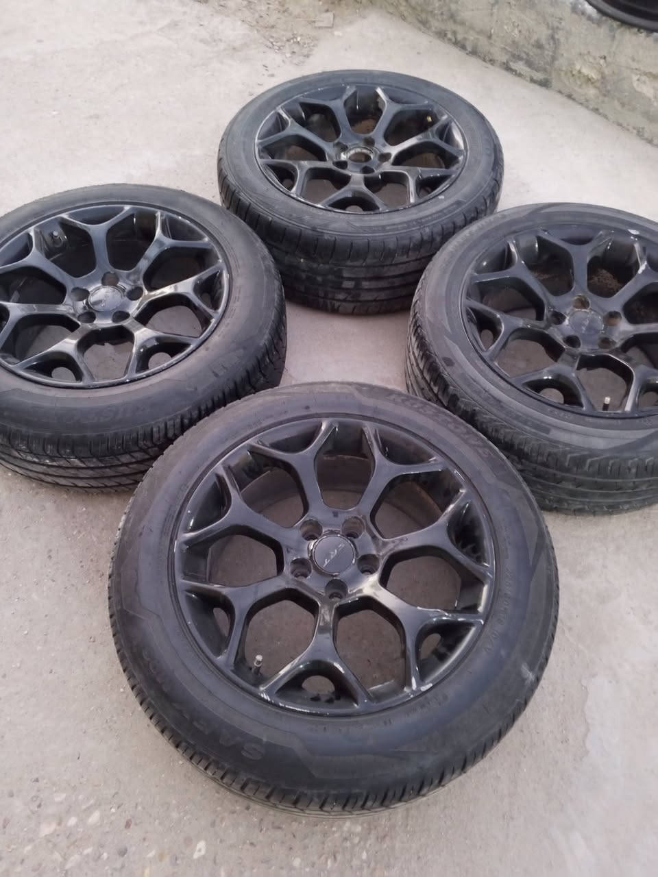 بيع ومراوس شعندك تعال خاص وتدلل 
***********
