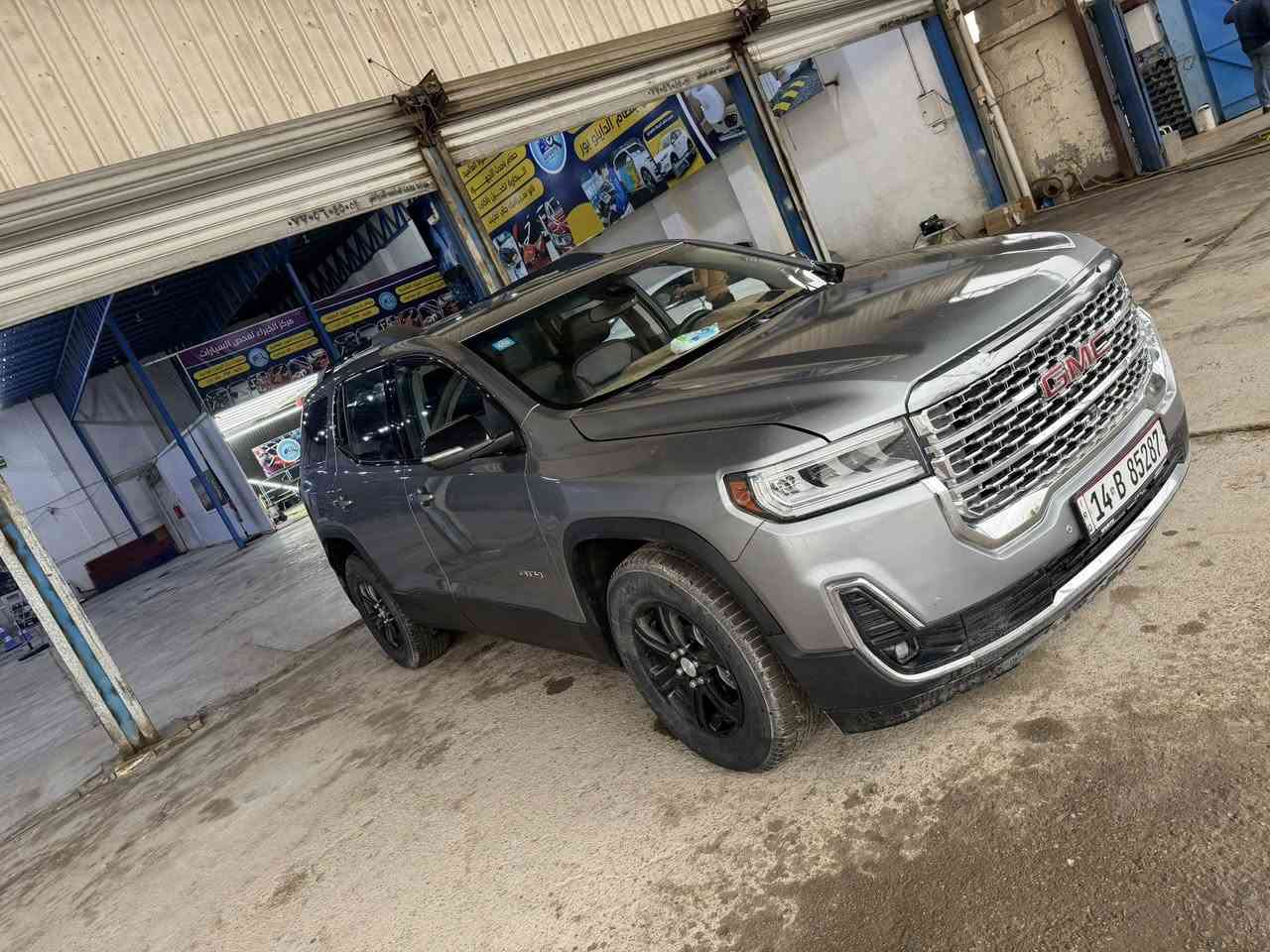 بلاك إدشن

رقم دولي 

وارد امريكي حادث جاملغ وبنيد

المواصفات كاملة:

محرك 6 سلندر قوي 3600

دبل (AWD)

كير أوتوماتيك

وضعيات قيادة متعددة:

وضعية Normal

وضعية Sport

وضعية Off-Road

وضعية Snow / Ice

نظام نزول المرتفعات

نظام صعود المرتفعات

مانع انزلاق

شاشة وسط كبيرة تعمل باللمس

شاشة عدادات رقمية ( داتا شو )

Apple CarPlay & Android Auto

نظام ملاحة GPS

بلوتوث + USB

نظام صوتي قوي

تشغيل بصمة + زر

تشغيل عن بُعد

كروز كنترول

تحكم كامل بالمقود

أنظمة الأمان:

كاميرات 360 درجة

رادار أمامي

نظام التحذير من التصادم

نظام المحافظة على المسار

تحذير النقطة العمياء

تنبيه حركة المرور الخلفية

سنسرات أمامية وخلفية

فرامل ABS

وسائد هوائية متعددة

الداخلية:

مقاعد جلد رياضية AT4

مقاعد أمامية كهرباء

تدفئة وتبريد مقاعد أمامية

تكييف أوتوماتيك ثنائي المناطق

فتحات تكييف خلفية

إضاءة داخلية

الخارجية:

كشنات VIB منفصلة

اطارات جبلي امريكيه / كونتننتل 

إضاءة LED أمامية وخلفية

إضاءة نهارية

مرايا كهرباء مع تسخين

باب خلفي كهرباء

زجاج كهرباء كامل

جناح خلفي

السيارة نظيفة جداً، استعمال شخصي

كلشي شغال 100% سبير مانازل 

ماشية 47000

💰 السعر: 275 ورقة

قابل للتفاوض البسيط للجادين فقط

📞 للاتصال / وات ساب ***********

📍الموقع : ميسان قطاع ٢٨
