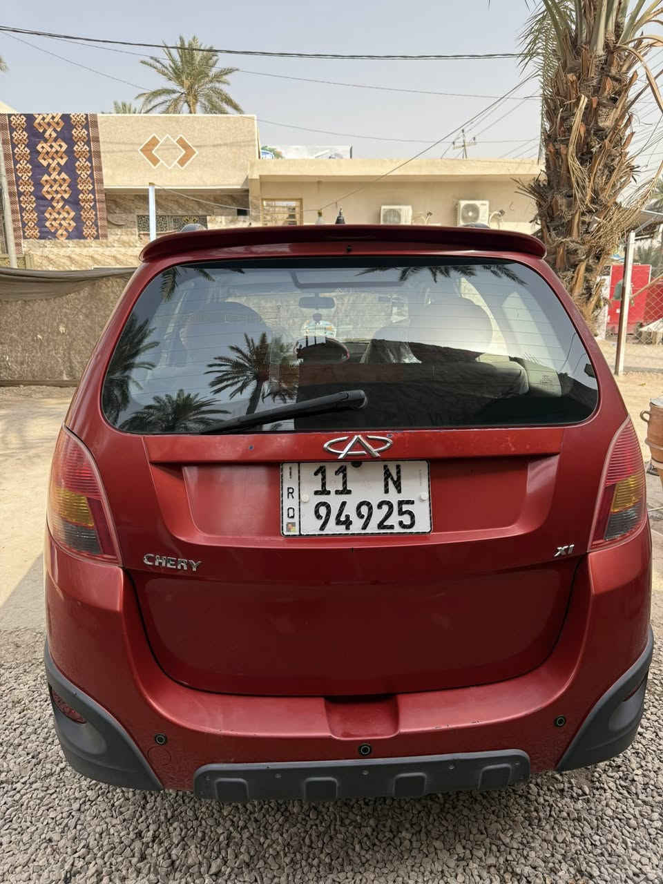 السلام عليكم
شيري اكس وان للبيع موديل ١٤ 

مكفولة كفالة عامة رقم بغداد انكليزي 

السعر ٥٥ ورقة وبيها مجال
***********
