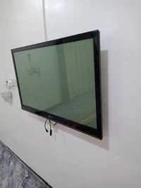 شاشة 42 • بلا عيب • كركوك