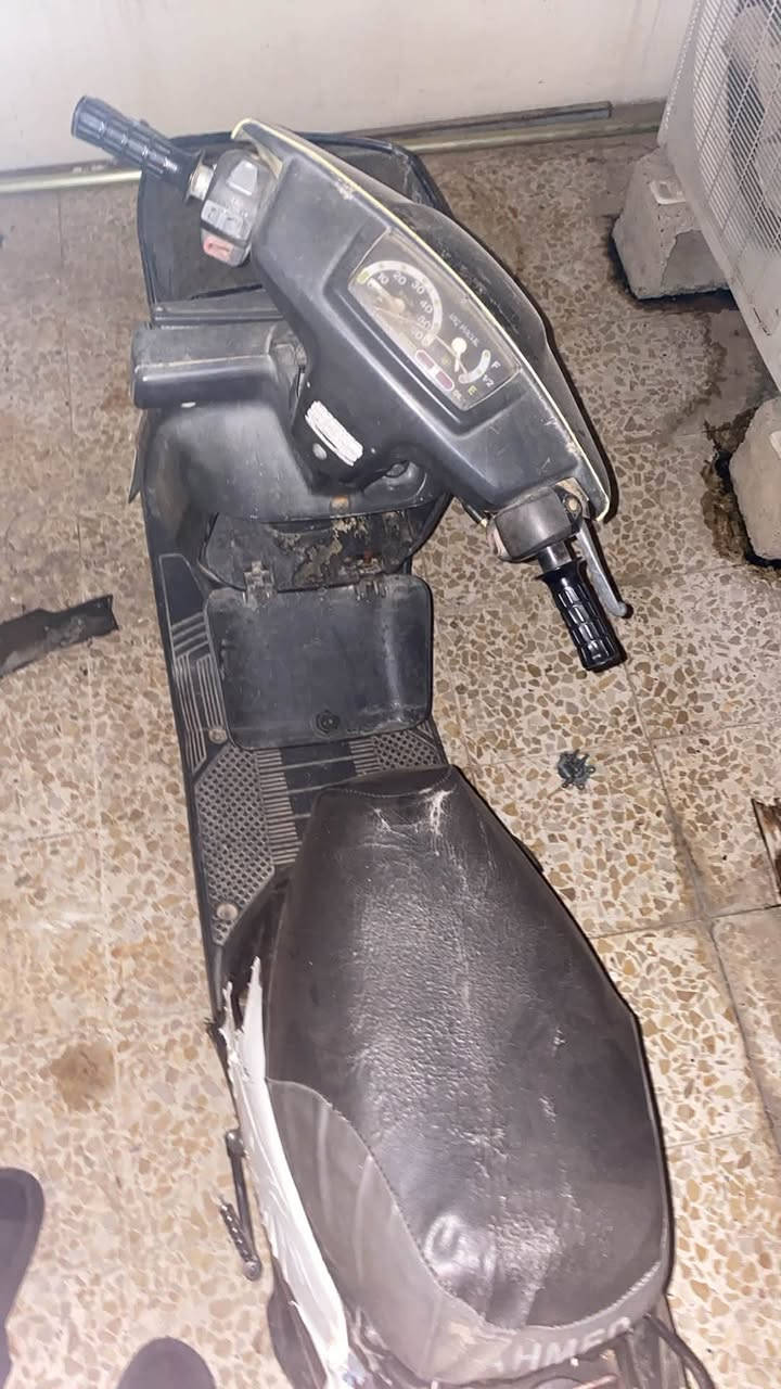 ياماها للبيع كلشي يشتغل بيها كهربائيت شغاله كلشي يشتغل الي ايرديدها السعر 200 بيهال مجال خاص أو عل رقم  ***********
