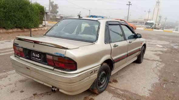 سڵاو. ئەم سەیارەیە بۆ فرۆشتن جۆری گڵاند مۆدیل 1990 گێڕ عادیە مەکینە 63 ی کابرێتەرە گێڕوو مەکینە بەشەرت 
لێدرانی نییە موسو و بڕاوە بەشەرت
 ئاڕم پلاستیک سلێمانی نرخی 18 وەرەقە و معامەلەی برایانە گۆڕینەوەش ئەکەم بە شتێک بەدڵم بێت. ناونیشان هەولێر تۆبزاوە ناحیەی ڕزگاری ڕێگای موصل خبات. بۆ پەیوەندی کردن
*********** الحمدانية
