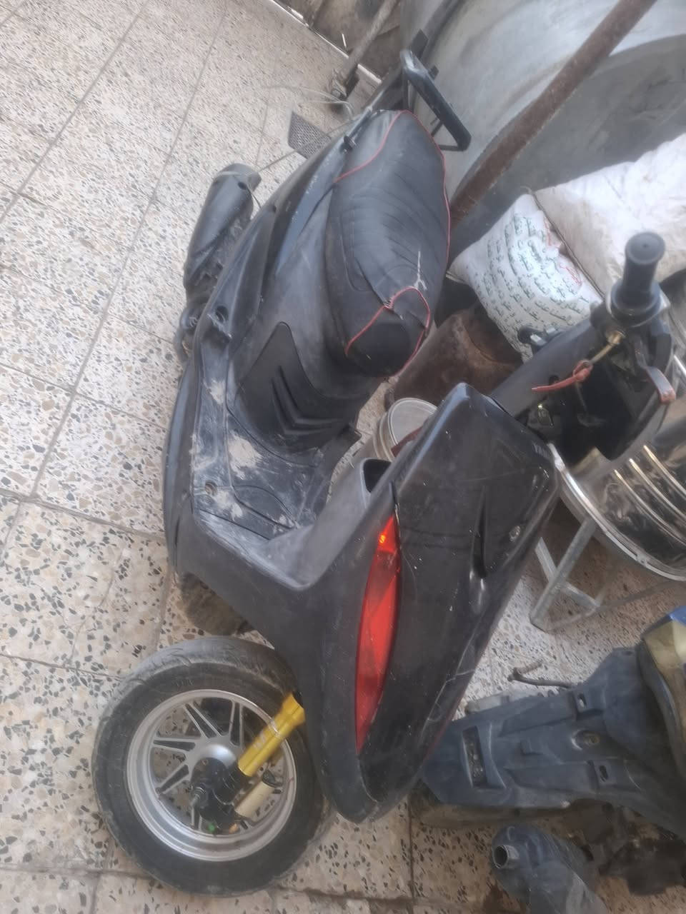 ٣٠٠ بيها مجال سلف هندر شغاله كهربائيات بعقوبه تحرير ***********
