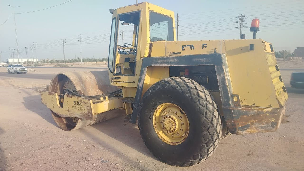 حادله بوما البيع  *********** السعر ٢٩٠ وبيه مجال
