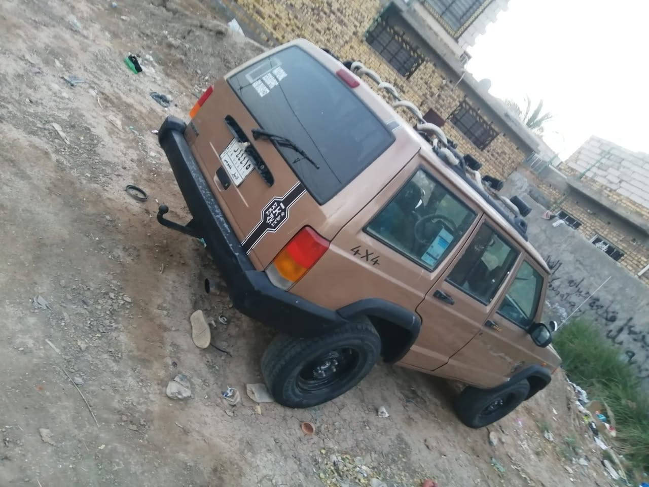 السلام عليكم البيع جيب شروكي موديل 99رقم انبار سنويه مجدده 29تحويل مباشر مكينه وكير جديدات بلادي حداديه جديده كهربيات شغاله السياره مكفوله مبيه نقص جاهزه من كلشي السعر38ورقه مكان السياره الدوانيه قضاه الشاميه رقم الموبايل ***********
