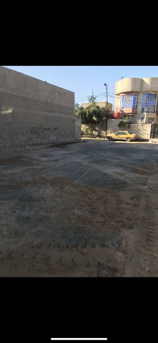 اليوم وبفضل الله 
تم قلع قطعة أرض بمساحة 200م في( المطيحه ) قرب 
(شط المحجر) ونم نقل الأنقاض ودفنها بالأسمنت وبالسبيس وحدلها طبقتين للأستفسار  ***********. أو ***********
