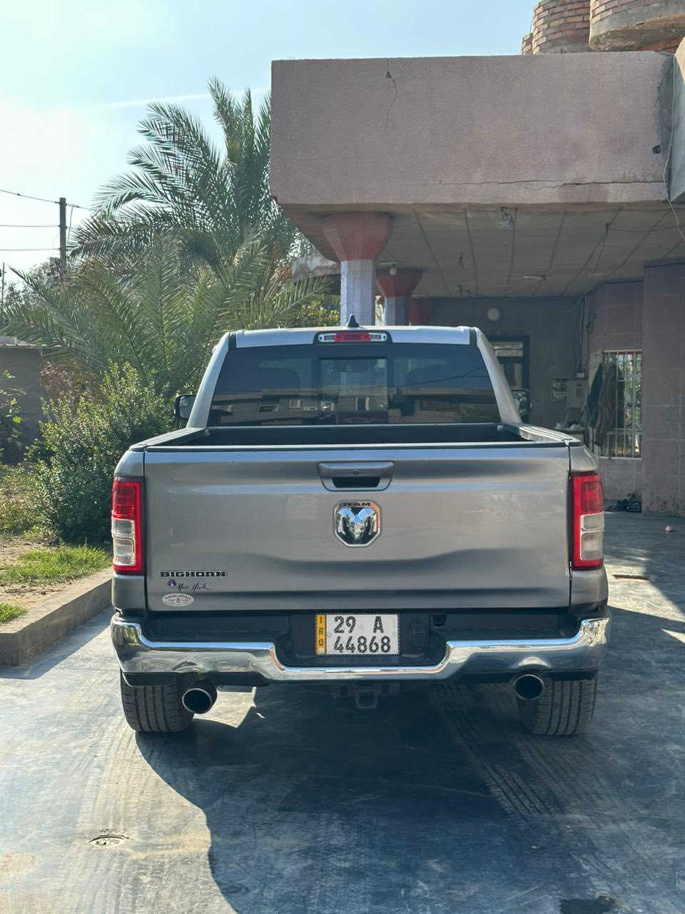 للبيع او المراوس رام ٢٠٢٢ بك هورن رقم دولي بسمنا وارد امريكي حادث خشم البنيد فقط بدون دواخل السيارة جديدة ماشية ٤٠ الف فقط والباقي كفاله عام 
فول مواصفات عدا البنوراما مالت جناي 
مكاني الحلة الشراي بي خير ويدلل 
***********
