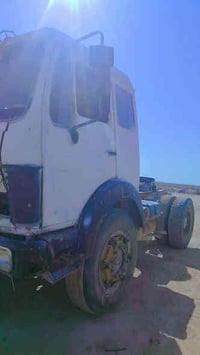 راس تريله • مكينه 28 • بدون رقم