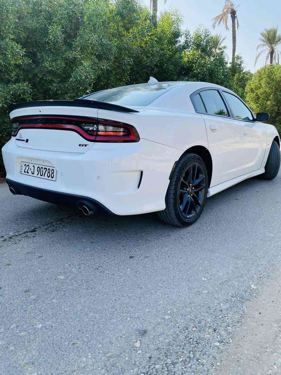 سلام عليكم 
للبيع جارجر 
موديل (2022) 
(GT)
رقم اربيل 
مواصفات فول عدا الفتحه 
كشنات حضن تدفئه تبريد 
شفتات ستيرن 
تشغيل عن بعد 
رادار مري 
هيترات مري 
منضومه زنون شمسي 
فور ويل 
بدون اي نقص جاهزه من كلشي 
صور الحادث مرفقه بل منشور 
شراي يتصل ***********
