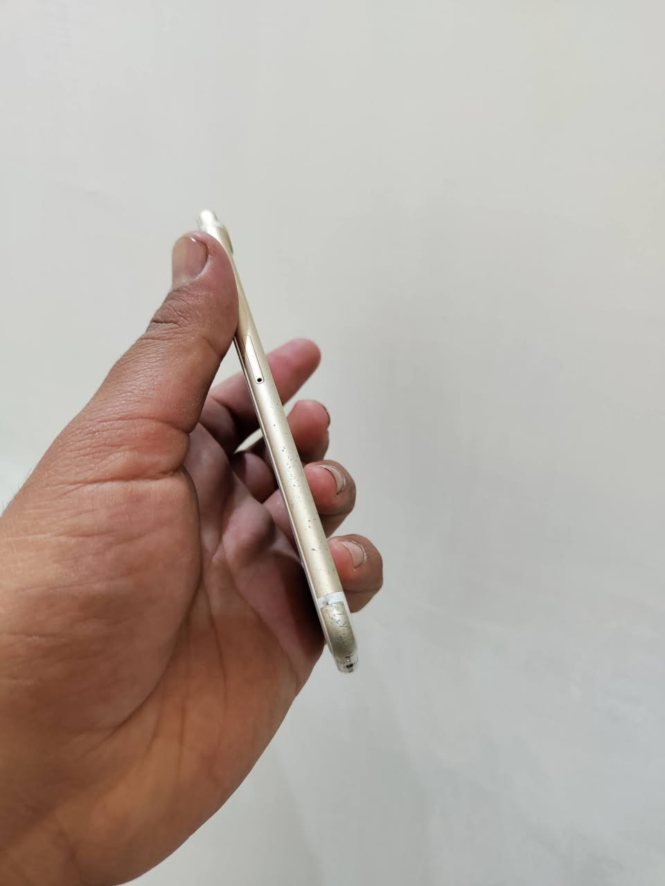 ايفون 7 ذاكرة 128 ذهبي نضيف وحلو الجهاز مامبدل بي شي بلادي كلة كلشي بي شغال وفول للبيع 85 الف وبي مجال بسيط


**إذا كنت صاحب هذا الإعلان وتريد حذفه لأي سبب، رجاءا أرسل رسالة إلى الدعم الفني**