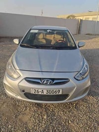 اكسنت 2017 للبيع الضرر 4قطع محرك 14شرط گير شرط للاستفسار 07803083705