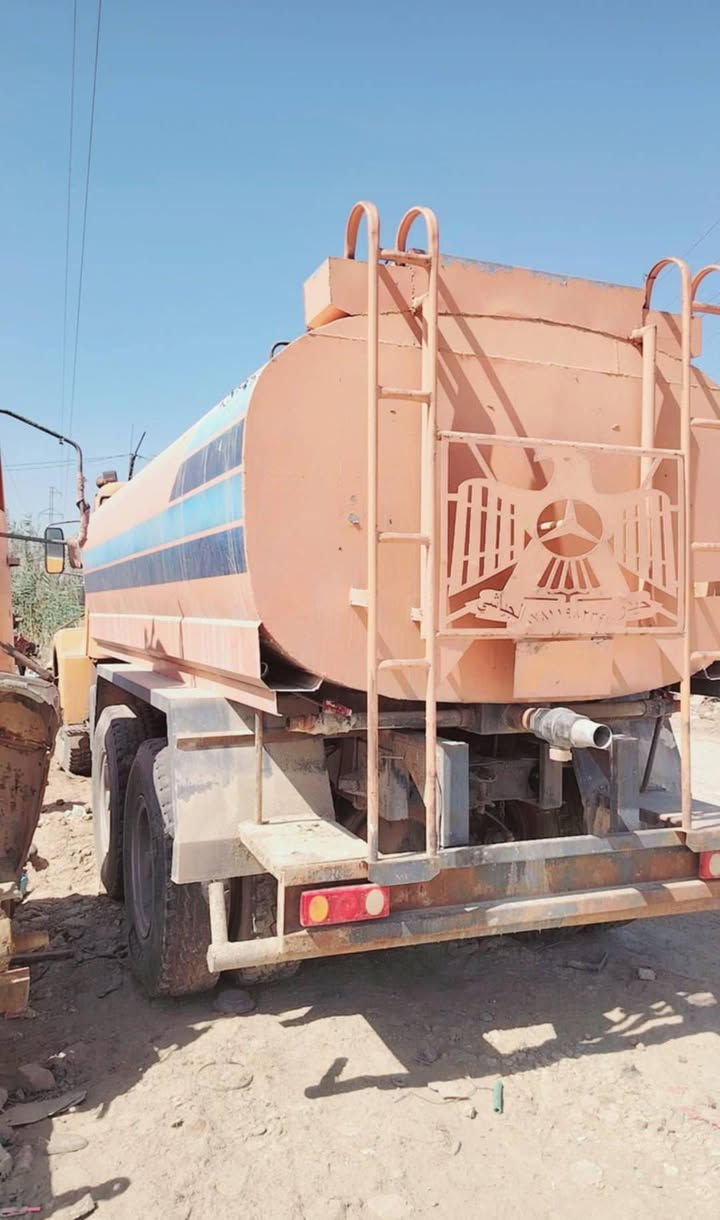 السلام عليكم فالفو البيع موديل 82 الرقم  ***********
***********
