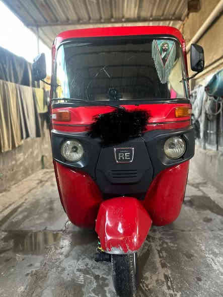 تكتك 2018 للبيع 4ونص رقم وسنويه وهزه الاتصال على الرقم *********** بالحريه
