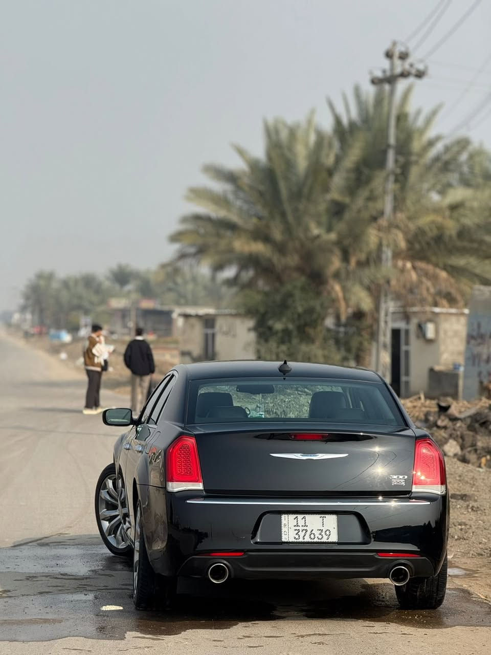 للبيع: كرايسلر 300 C وارد أمريكي  2018

ماشية 50 الف  فقط على وضع شركة شرط

حجم المحرك 3600

السيارة
بيها قطعه وحده تبديل   فقططط جاملغ امامي جهة السائق بدون دواخل بدون ايرباكات بشرط

مواصفات السيارة

حساسات أمامية وخلفية
ومصابيح أمامية زينون مع LED بلوجكتر
ويل قياس 20 إنج
شاشة كبيرة مع نظام ملاحة (GPS)
سستم صوت الباين كامل مع دمام خلفي
كراسي جلد طبيعي بشعار S
مقاعد أمامية كهربائية (عدد 2) + تدفئة
تشغيل عن بُعد
تدفئة ستيرن
محدد سرعة
كاميرا خلفية دوارة
دخول ذكي (بصمة)
تبريد مركزي قطعتين
بصمتة ابواب
شاشه ابل كار بلي واندرويد اوتو 
شفتات ستيرن 
فول تحكمات ستيرن
جامات اوتو

للتوضيح :  رقم بغداد باسمي تحويل ثاني يوم ..گير ومحرك وكهربائيات وتبريد وتخم تايرات تايوندي وحداديه كله بشرط الفحص گلوب واحد مامشتغل بيها وسيارة ترايهه شركه  

مكان السياره بابل المسيب 

السعر ( 235 ) وبيها مجال 

للتواصل
واتساب أو اتصال أو على الرقم ***********
