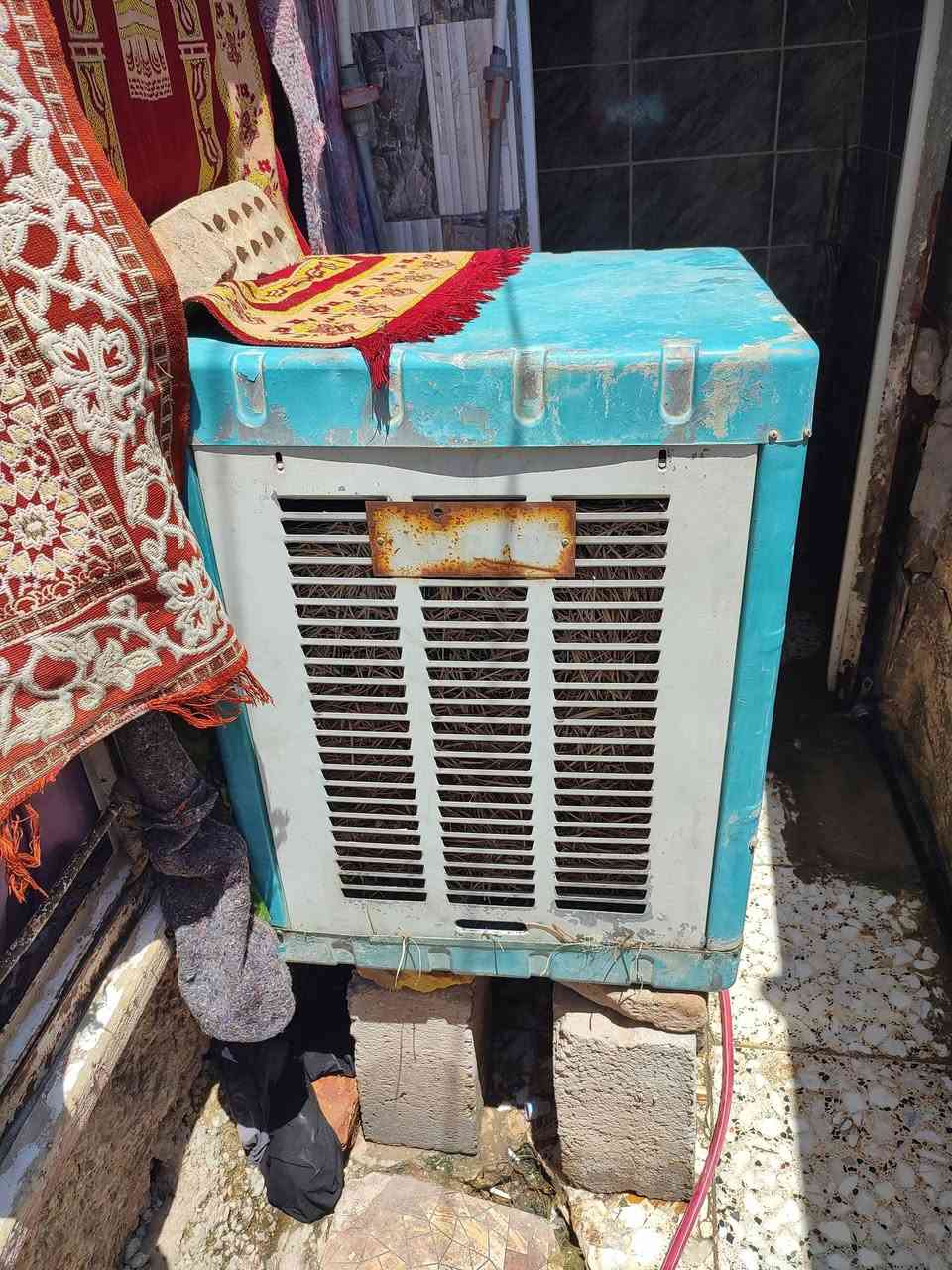 مبرده حديد كلش نظيفه
بيه زرف صغير وسويته مطور جديد سرعتين وتر بم شغال ليف نظيف
السعر 70وبيه مجال 
حله ابو خستاوي 
***********
