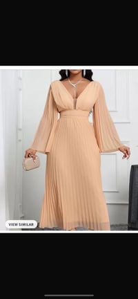 فساتين مناسبات • أسعار مناسبة • موديلات حسب الطلب