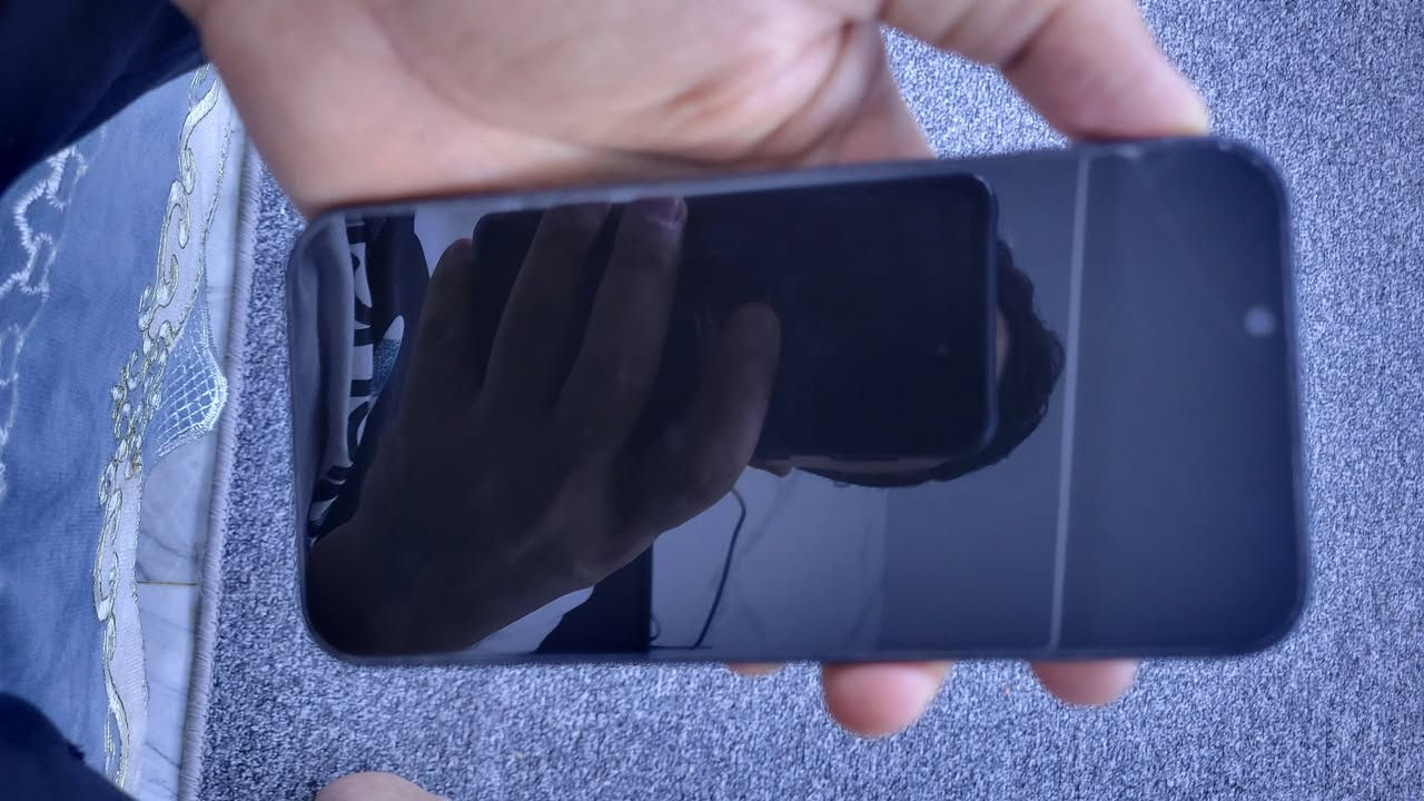 ايفون ١٣  بطاريه ٩٨ طبيعي تفاصيل موضحة بالصورة ملاحضة  الي بالوجه هاي اللزكه مضروبه والظهر موضح الضربه مالته اخذ وافحص وما نختلف  سعر ٤٥٠


**إذا كنت صاحب هذا الإعلان وتريد حذفه لأي سبب، رجاءا أرسل رسالة إلى الدعم الفني**