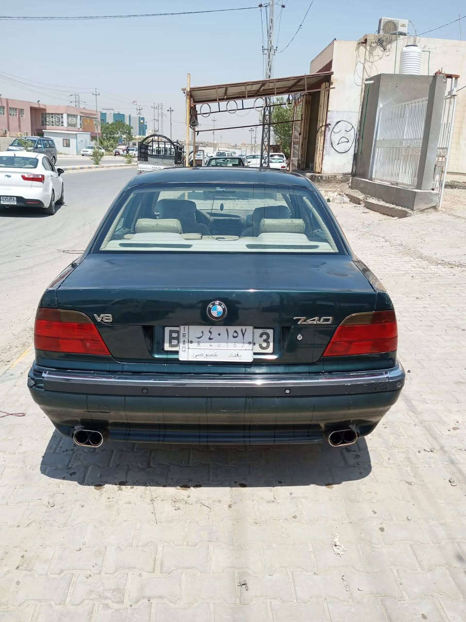 سياره بي ام للبيع سعر مناسب مواصفات حلوه المكان نجف 
للاستفسار على الرقم ‏‪***********‬‏
