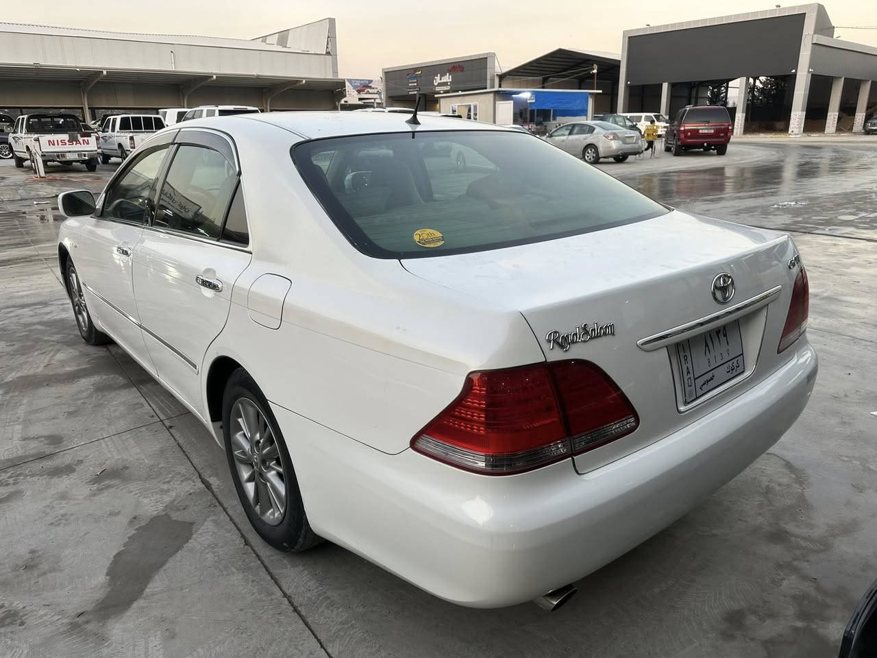 بەناوی خوای گەورە تۆیۆتا کراون شاهینەموس بۆ فرۆشتن
گێڕو مەکینە گەورە ١٨٢ 
ڕەنگی سپی ناوزەرد ئاڵتونی بازاڕ 
٢ دووگمەیە سەیارەکە 
بێ بۆیاخە تەنها شوێن موسەکانی بۆیاخە
دەعم ولێدراو بەشەرت ماڵی مەدەنی بەشەرت 
گێڕو مەکینە بەشەرتی ١٠٠٠ فیتەر
نرخی ٦٦$ مەجالێکی کەم 
شوێن سلێمانی
***********
