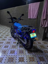 موديل 2025 • محرك 200 • الرمادي