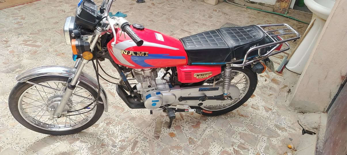 سلام عليكم مرخصت صاحب الكروب دراجه للبيع اربعه كير شلامج مديل 2023 سنويه ٢٠٢٨ السعر ***********
