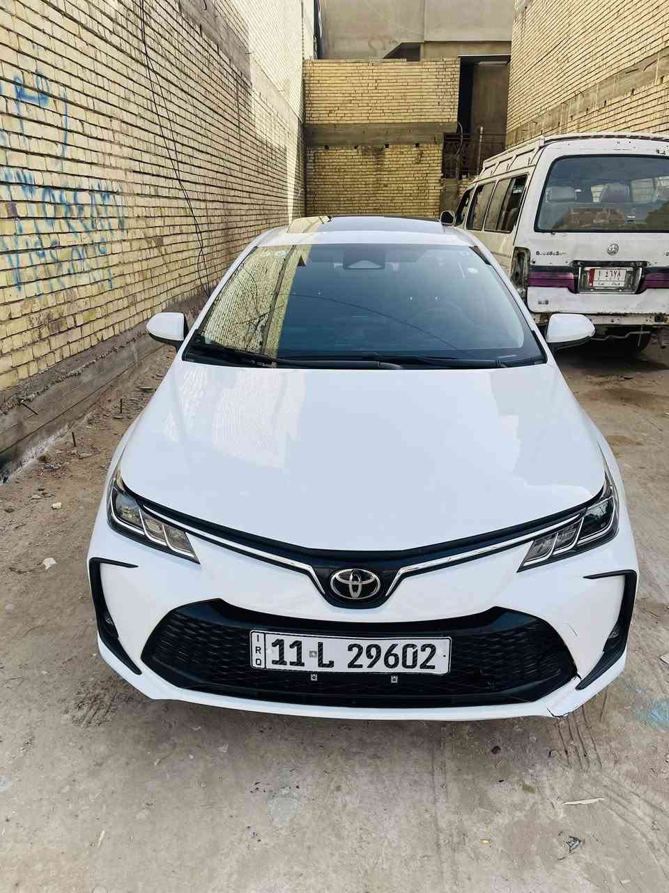 السلام عليكم
كورلا للبيع مديل 2024 
ماشيه 20 
بوضع الشركه كفاله عامه من الزلغ  والرصعه 
السعر  147  بيهه مجال بسيط 
مكان  بغداد تقاطع درويش التراث 

رقم الهاتف ***********
