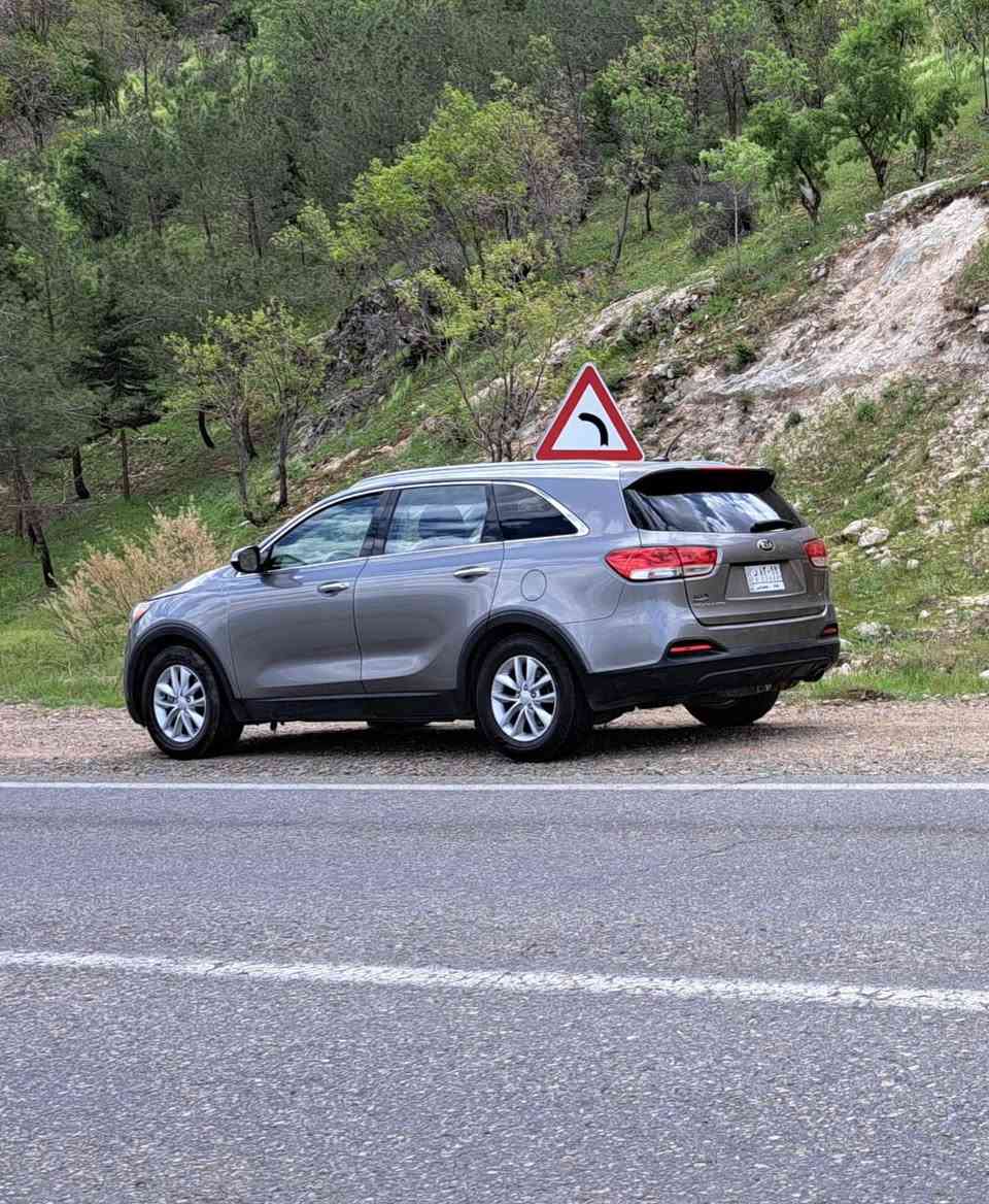 🔥كيا سورنتو 2016 وارد أمريكي للبيع 🔥
سيارة نظيفة ومرتبة ✅

🚗 المواصفات:
 • Kia Sorento 2016
 • وارد أمريكي 🇺🇸

 • محرك 6 سلندر 3600 

 • ثلاث وضعيات قياده (ايكو ، نورمل ، سبورت )

 • تثبيت سرعه ⏫

 • حساس خلفي مع كامره 📷

 • 2 قطع تبريد ❄️ 

 • 7 راكب 

 • كزاز السائق كهربائي ⚡️ 

 
⚠️ ملاحظة: حادث السيارة غرق 10% فقط 

$ 192 $ بيها مجال 

📍 الموقع: ميسان
📞 للاستفسار : ***********
