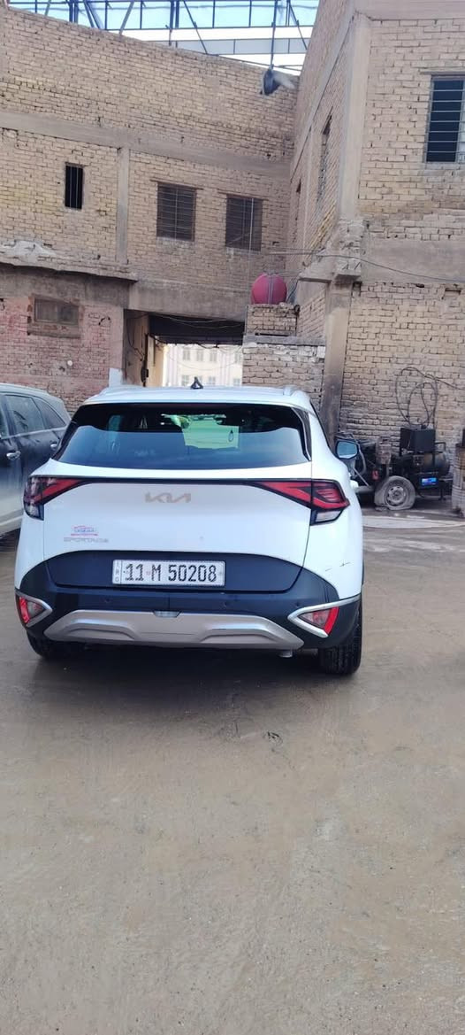 كيا سبورتج خليجيه 2023 
ماشيه 61الف كم 
رقم بغداد دولي   السياره باسمي

مكانهه بابل

المواصفات :-

1-بصمه ابواب وصندوك 
2تشغيل عن بعد
3- داخل اسود  
4-شاحن واير لس
5 - هاند بريك دكمه
6- شاشة نفكيشن بلاديه 
7-اوتو هيلد
8- 4رادارات
9-سماعات دمام امامي وخلفي
10- صدر امامي خلفي شركة جديد    
11- نظام جي بي اس مال خرائط
12-هارد خزن 
13-مكينه 4سلندر 1600 تيربو 
14- حساسات خلفيه بلاد
15-- تبريد قطعتين اوتو منفصل التحكم تبريد مناخي
16-شاشه جبيره 
17-لد لكزز مشفر نهاري بلادي زنون 
18-رادار جانبي النقطه العمياء
19-مانع انزلاق
20-نظام انحدار
21-حساس اطارات ((رقمي ))مع التنبيه بالنخفاض ورتفاع الهواء
22-شاشه قراءة العطلات بدشبول نظام حديث
23-حاجب لد نهاري
24-بك لايت لد ليزري 
25-بجم زينون عالي وناصي زنون مع كشافات عدد 2
26-نظام درايف مود قيادة 3 اوضاع
27-تحكم ستيرن فول 4جهات  
28-بلوتوث مع اوكس ومدخل 
29-نظام ترحيب عند التشغيل ولطفاء
30-يدات نيكل مع الاناره
31-ترايش بالقماره اصليه
32-مرايه عاكسه لضوء مع بوصله

رقم صاحب السياره ***********
