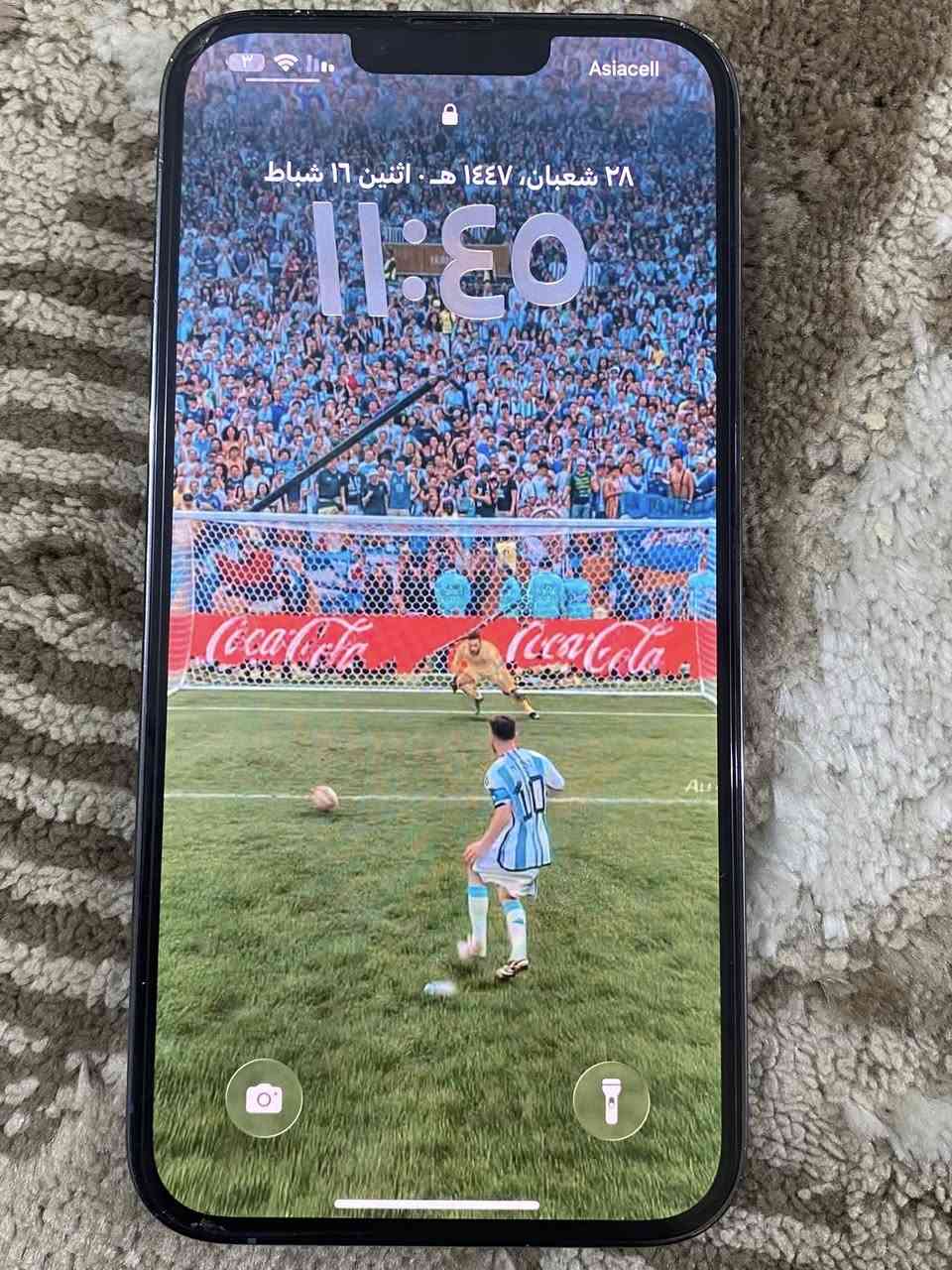 ذاكرة 256 بطارية 83
لون بحري شخط مابي 
السعر 700
عنواني بغداد حسينية
***********
