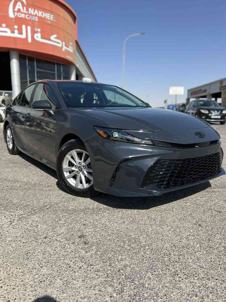 ‎تويوتا كامري هايبرد 2025 LE– الفخامة تلتقي بالكفاءة 🌿
‎وارد امريكي

‎عداد 👌9 الف مايل فقط

‎✨ المواصفات الرئيسية:
‎✅ المحرك الهجين: 2.5 لتر – قوة إجمالية 225 حصان، يجمع بين الأداء العالي والاقتصاد المذهل في استهلاك الوقود.
‎✅ كفاءة استهلاك الوقود: تصل حتى 25 كم/لتر – مثالية للرحلات الطويلة داخل وخارج المدينة.
‎✅ ناقل حركة e-CVT ذكي – قيادة سلسة واستجابة فورية.
‎✅ نظام قيادة متعدد الأوضاع (Eco / Normal / Sport).

:
‎🎶 شاشة لمس 12.3 إنش تدعم Apple CarPlay & Android Auto.
‎🎶 نظام صوت فاخر بـ 9 سماعات (في الفئات العليا).
‎🎶 مقاعدقماش فاخر مع تسخين في المقاعد الأمامية.
‎🎶 شاحن لاسلكي للهواتف الذكية + منافذ USB-C

‎كراسي تدفئة 

‎كراسي كهرباء 

Wireless charging phone 

‎تدفئة استيرن

‎ويل كب عل ١٧ 
 
‎تبريد امامي خلفي 

‎تغيير جاملخ يمين فقط

‎بنيد بارد

‎صور الضربة مرفقة

‎عداد 9000 مايل
‎ ارباك استيرن وبردات فقط راجع

‎السعر مرقم جاهز
‎23000 الف دولار

‎للاستفسار ارجو للجادين 

0780 060 0328
