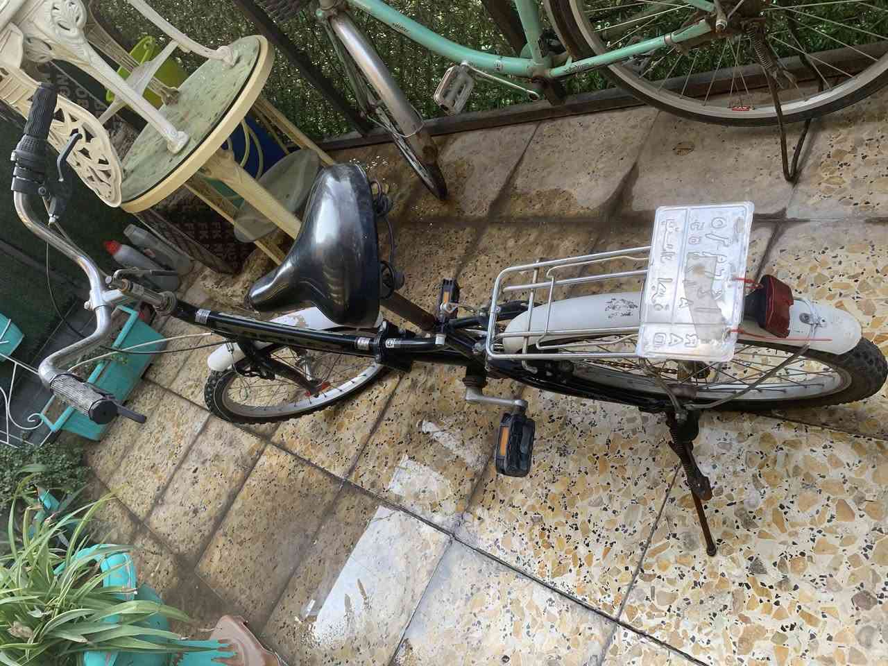 بايسكل الماني اصلي يطبق حجم 20  العنوان حي الاعلام السعر 55 رقم ***********
