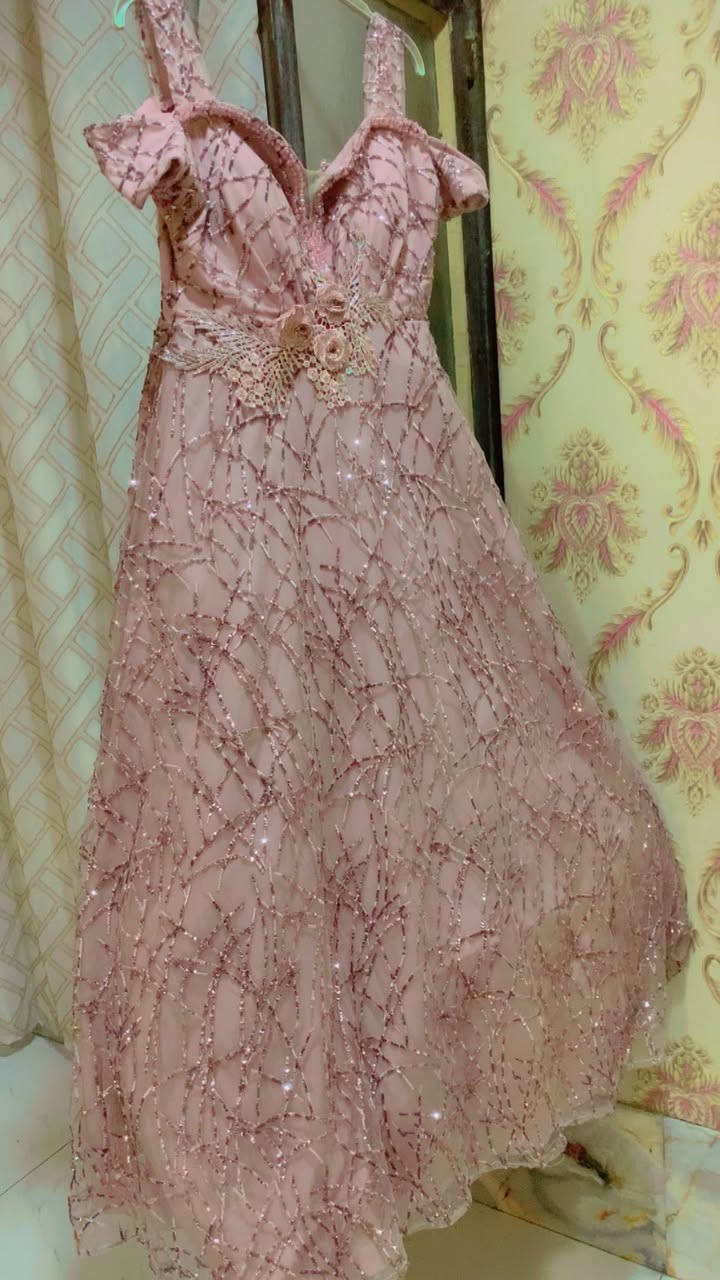 فساتين نفش نضيفات جدا جدا قيمي واخذيهن قياس ٤٢/٤٠


**إذا كنت صاحب هذا الإعلان وتريد حذفه لأي سبب، رجاءا أرسل رسالة إلى الدعم الفني**