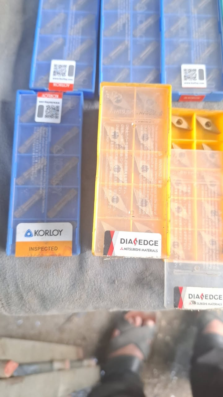 السلام عليكم كاربيد للبيع تسعه سيت السعر ١٠٠الف للاستفسار ***********ابوعلي
