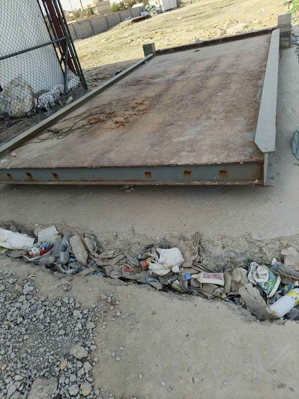 كبلن جديد شاصي وجسر درجه اولة
طول 6 متر  عرض 3.5 الاستفسار ***********
