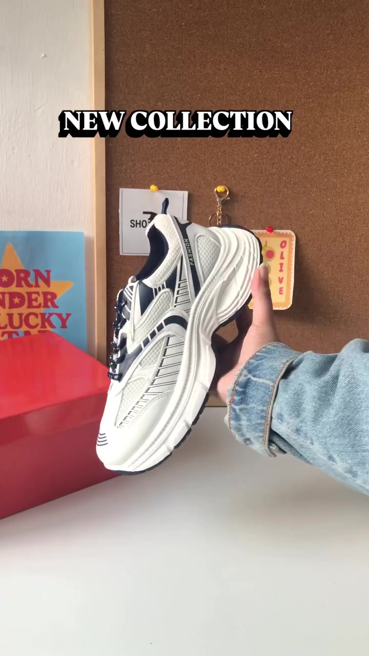 ⁨	بكوالتي عالي وقاعدته طبيه ومريحه وموديلات انيقه NEW collection من شوزاتي🔥🔥
 متوفره بقياس 37.38.39.40
سعر عرض 15الف
تصويرنا حقيقي وبدون فلتر✅يوجد فحص للطلب بوجود المندوب
التوصيل 5 الاف لكل العراق⁩


**إذا كنت صاحب هذا الإعلان وتريد حذفه لأي سبب، رجاءا أرسل رسالة إلى الدعم الفني**