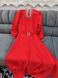 ملابس نظيفة • موصل