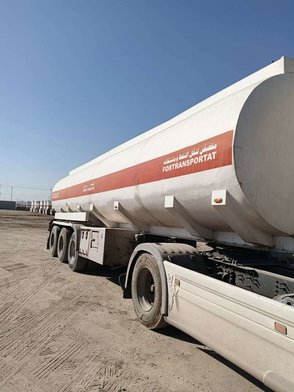 للبيع صهريج سبرنك 2 وثالث جوبلس علاك تخم تاير للستفسار / ***********
