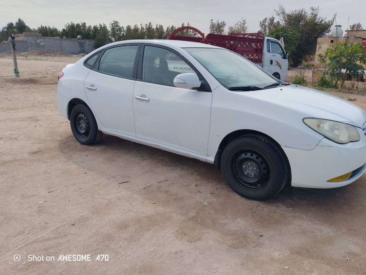 عنتره موديل 2011 مكينه وجير خير من الله سياره حلوه ونظيفه المكان نجف شارع المطار  وبي 
***********
