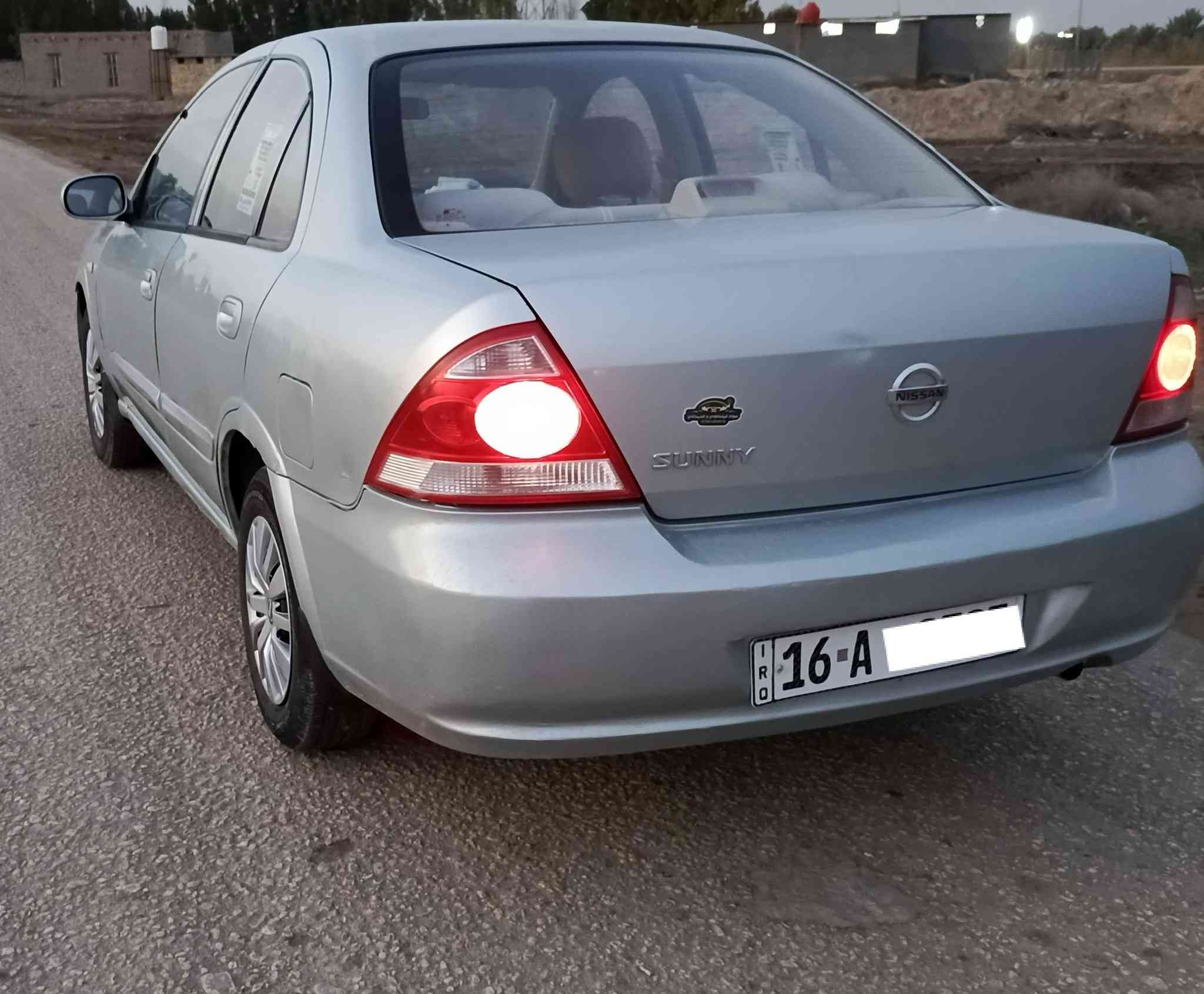 السلام عليكم ورحمه الله 
نيسان صني موديل 2007 رقم قادسيه الدولي بأسمي هزه جديده 
السياره مكفوله من الظربه والصبغ والتبديل بيه باردات موضحات بالسونار 
كير ومحرك وحداديه خير من الله 
تبريد ثلج تدفئه درجه اولى 
تخم تاير وباتري جديد سياره جاهزه 
مكانه بابل القاسم 
***********
سعر 84 بيه مجال قليل
