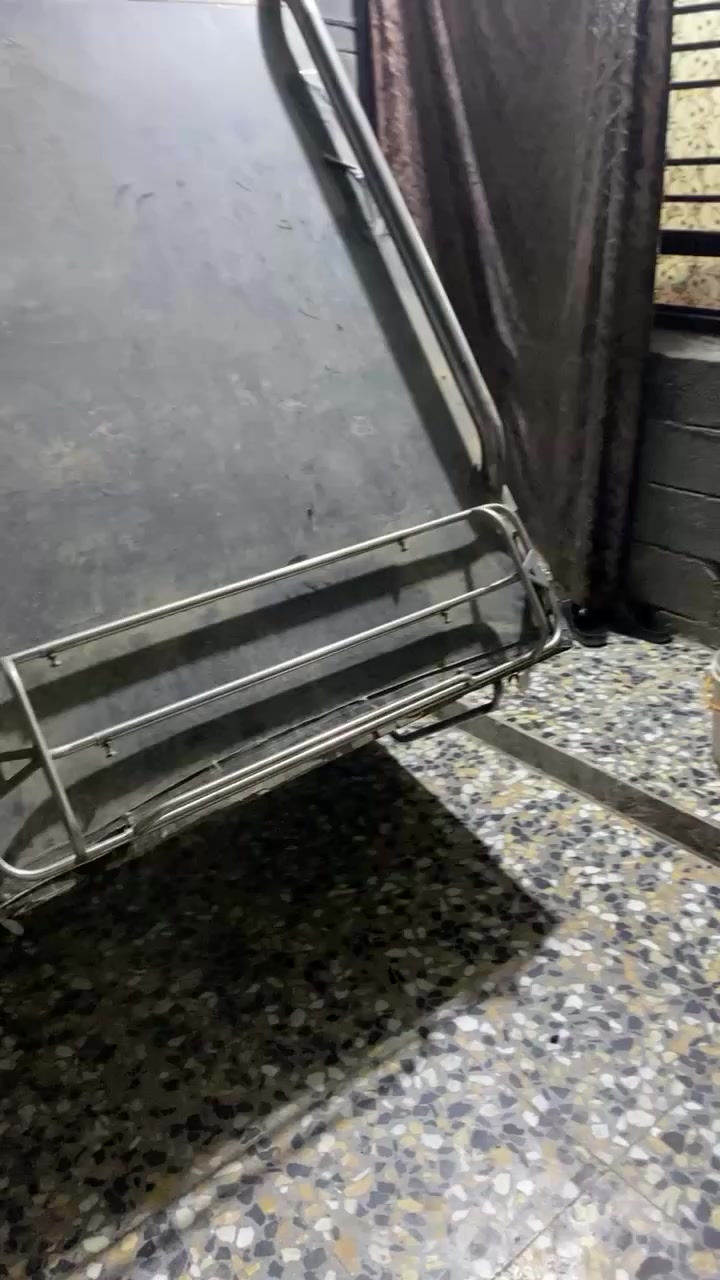 محجر كامل ستيلات سيبايه علامه تكسي مرايات بلاويده للبيع مكان بغداد مدينه الصدر حيطارق سعر خاص


**إذا كنت صاحب هذا الإعلان وتريد حذفه لأي سبب، رجاءا أرسل رسالة إلى الدعم الفني**