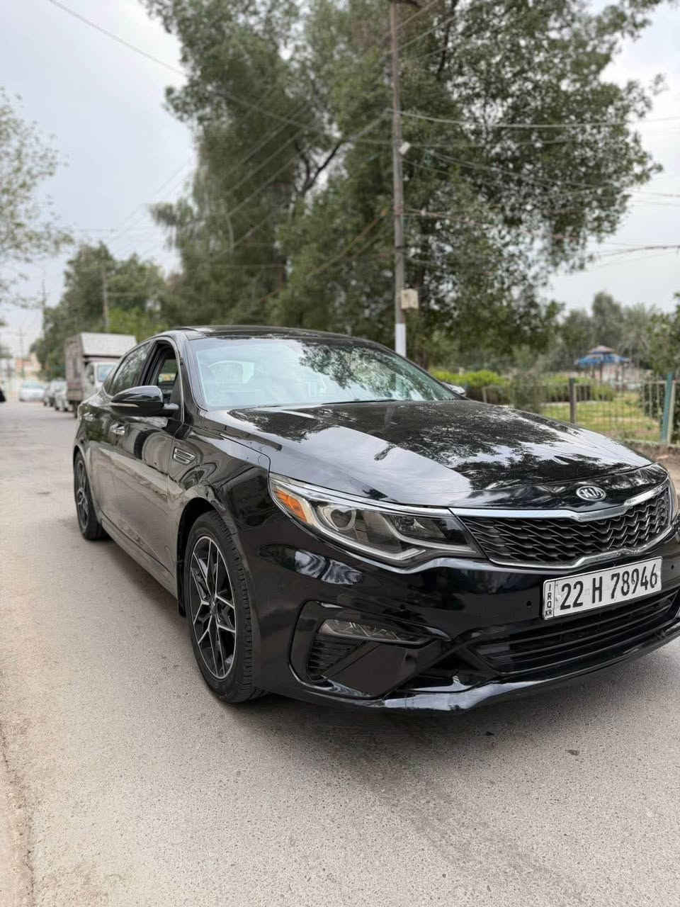 السلام عليكم بيع او مراوس 
كيا اوبتيما امريكي SE2020  فول ١/١ 
GDi 2400 
 بصمه 
بانوراما 
كشن كهرباء 
تدفئه كشنات
 رادار امامي 
 رادار جانبي 
نقطه عمياء  
تحديد مسار 
حادثها جاملغ وبنيد بدون دواخل
ضايفلها منضومه غاز 80 لتر 
138$وبيها مجال بسيط 
 
بغداد السيديه 
*********** بغداد, العراق
