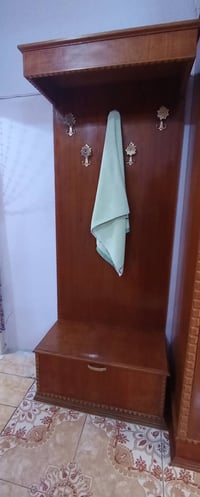 بيع غرفت اخشاب صاج اصلي 100 يتكون من  سرير مزدوج كبير زاوية ملابس  ميز...