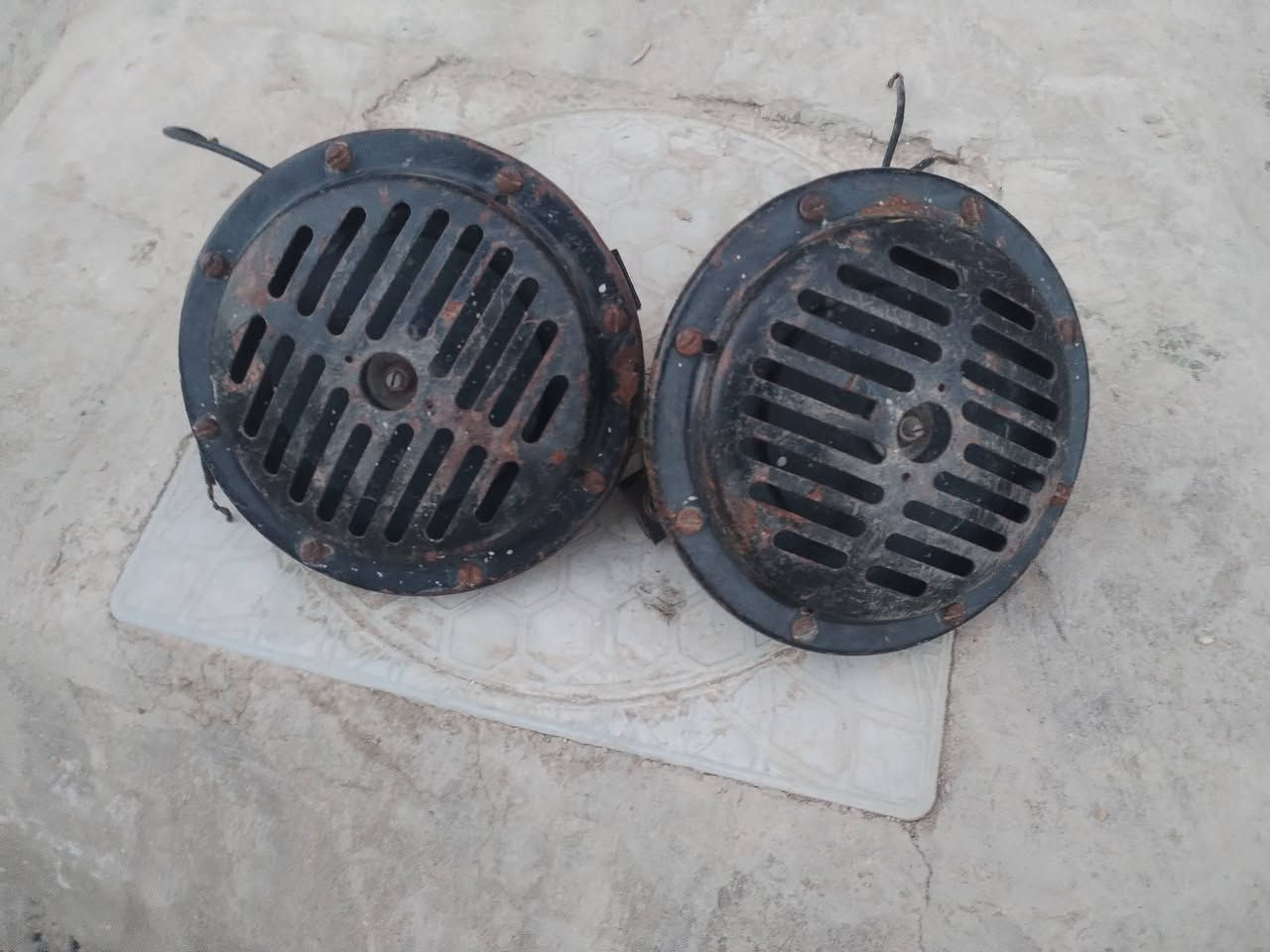 سلام عليكم هورنات زوجين واحد إيراني وثاني مؤسسه دكه ونعومه بشرط الإيراني ١٧٥ ول مؤسسه ٢٥٠ ووبيهن مجال حك الجيه مكان جواد مدينه الصدر ***********
