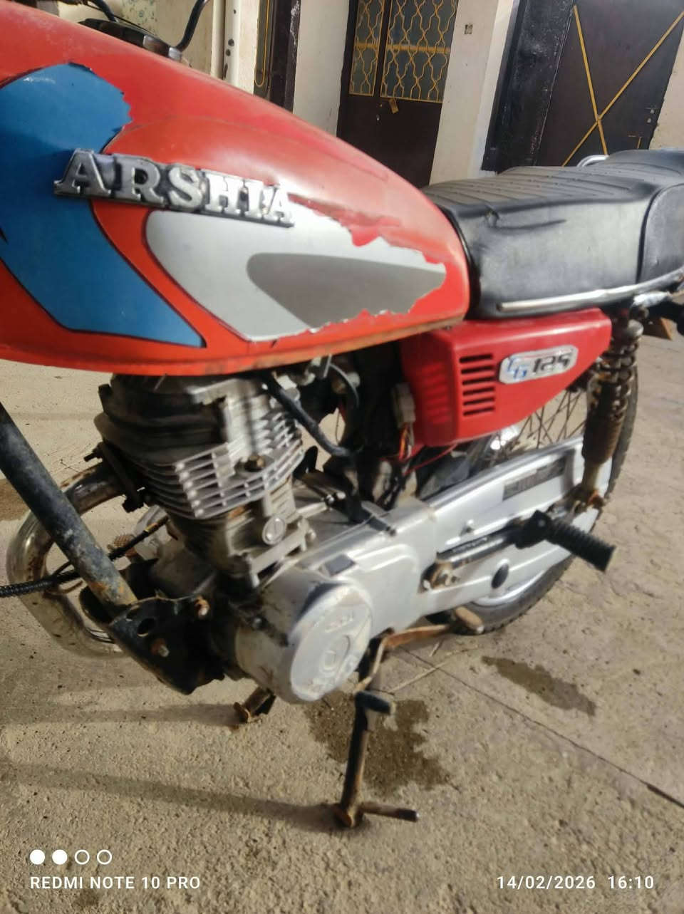 سلام عليكم خمسه كير للبيع كهربايته شغاله شلعه فول سعر 250 وبيه مجال حك الجيه مكاني كربلاء حي عامل ***********
