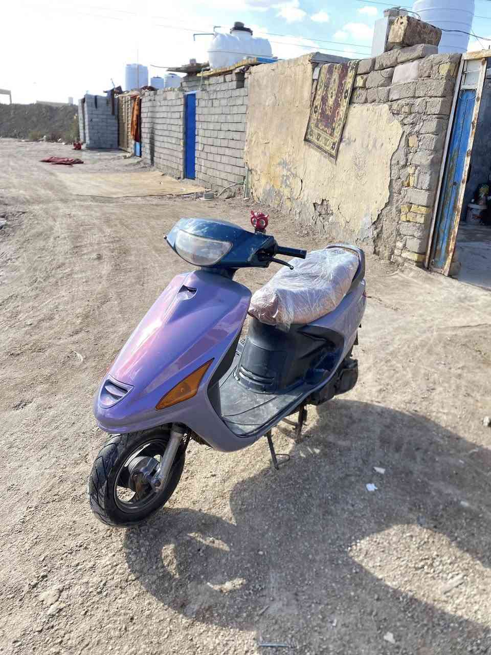 سلام عليكم دراجه فراشه نثيه دراجه جاهزه كهرباء كله شغاله نكره سلف مكينه مفتوح مره وحده نقصه بس باتري ضعيف لباقي كلشي شغال سعر 425 وبيه مجال مكاني القرنه هور سعد ‭٠٧٨٧ ١٧٠ ٧٠٥٩‬
