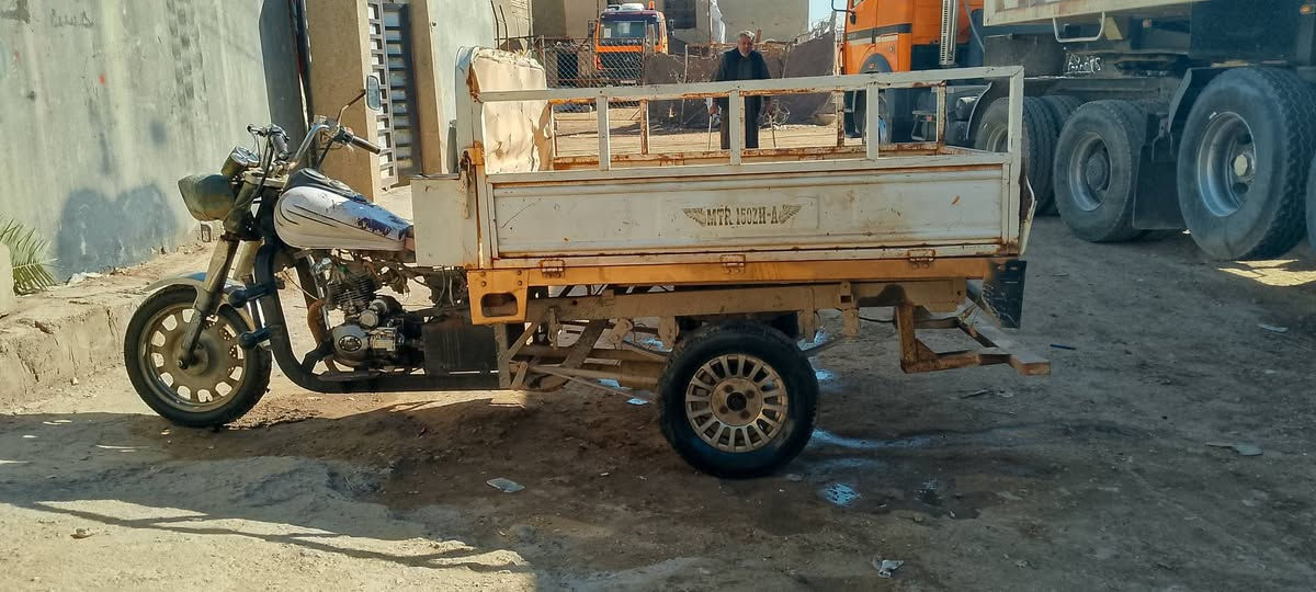 السلام عليكم شباب ام تيار رقم وسنويه بابل  ابيض موديل 2014مكينه مكفول موديل 25كهربايات كله شغال نكره سلف تخم تاير جديد مكفوله من كلشي شاصي شرط الكفاله السعر750وبيه مجال لشراي مكاني بابل قضاء الكفل هاذي رقمي للتواصل ***********
