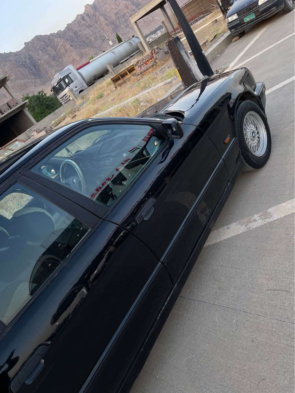 سەرەتا بەناوی خوا BMW 525 گێڕ حادی بەشەرت ،ئاڕم پلاستیک سلێمانی بەشەرتی ئاڕموو ئەوەلیات ، سڵاید، تەبرید سارد و گەرم مەزبوت 🥶, لایت ئەڵقە ، گێچ ئەڵقە ، جام کارەبا ، پێش گەورە ، ئەکسل قفڵ ، فڵچە هیتەر ، ئاوێنە گوێ بەرخ ئۆتۆ ، ناو زەرد ، دەحامی پێش M ,چوار تایەو ویل حەسیر سفر ، کوشن جڵد بەس بەرگی تێگیراوە ، تازە کورە کراوە بۆجوانی دەحموو لێدراوی نیە ، پشتو پێشی هەموی تازە داگیراوە چرکەو 2 گەڵا بشکێنە ، کارەبای هەموو ئیش دەکا بەشەرت ، سەیارەکە خۆی دەدوێ پێویست بە وەسف ناکا نرخ (42) مەجالێکی برایانە شوێن ڕانیە  *********** تکایە گەر موشتەری نی سەرمان مێشێنە لەگەڵ ڕێزم . ئەدمین 🖤 رانية, السليمانية
